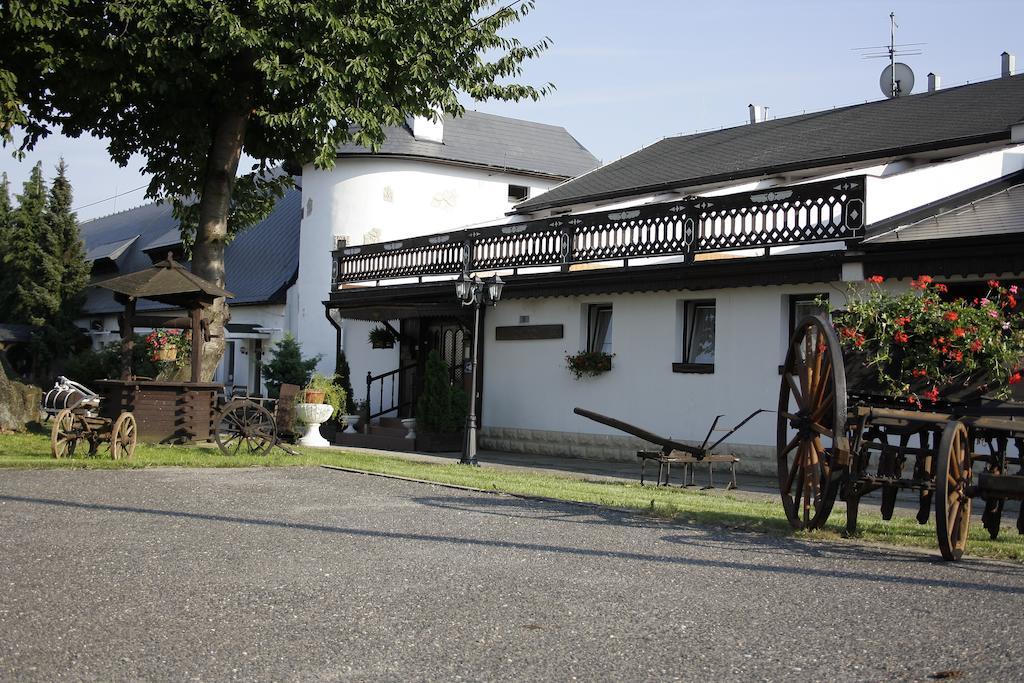 Hotel Koliba Litoměřice Buitenkant foto